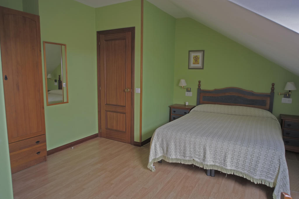 La Rectoral De San Juan Guest House El Franco Стая снимка