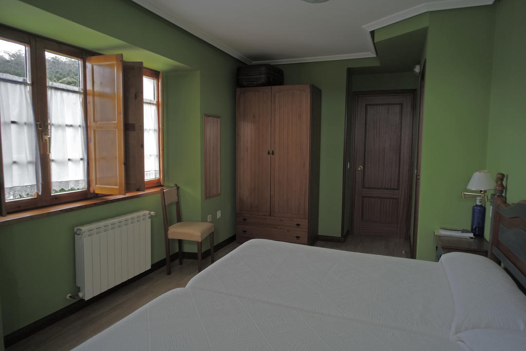 La Rectoral De San Juan Guest House El Franco Стая снимка
