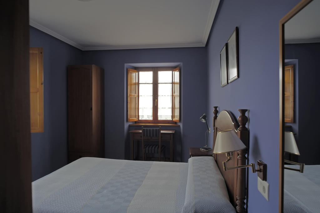 La Rectoral De San Juan Guest House El Franco Стая снимка